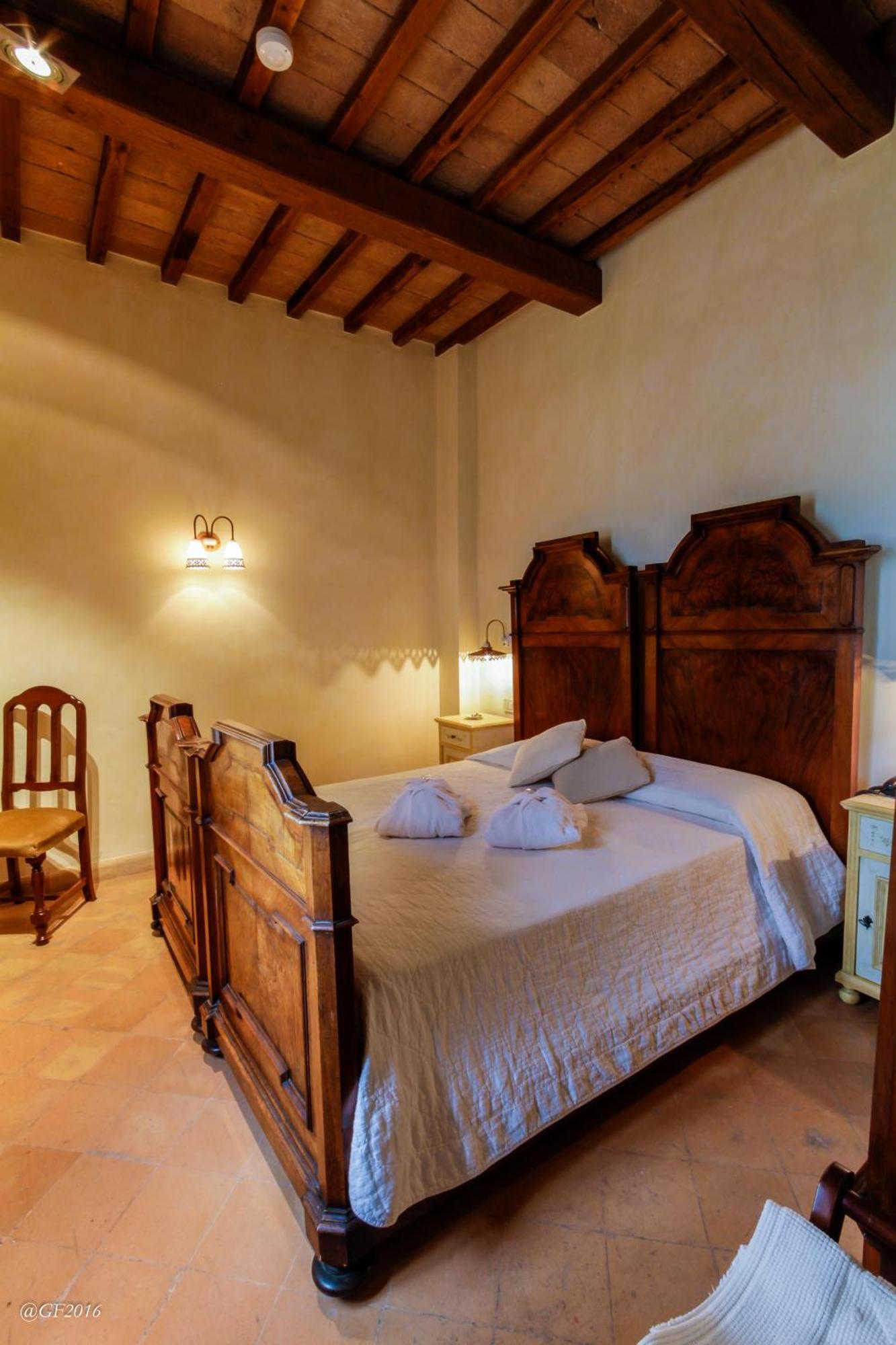 San Pietro Sopra Le Acque Resort & Spa Massa Martana Phòng bức ảnh